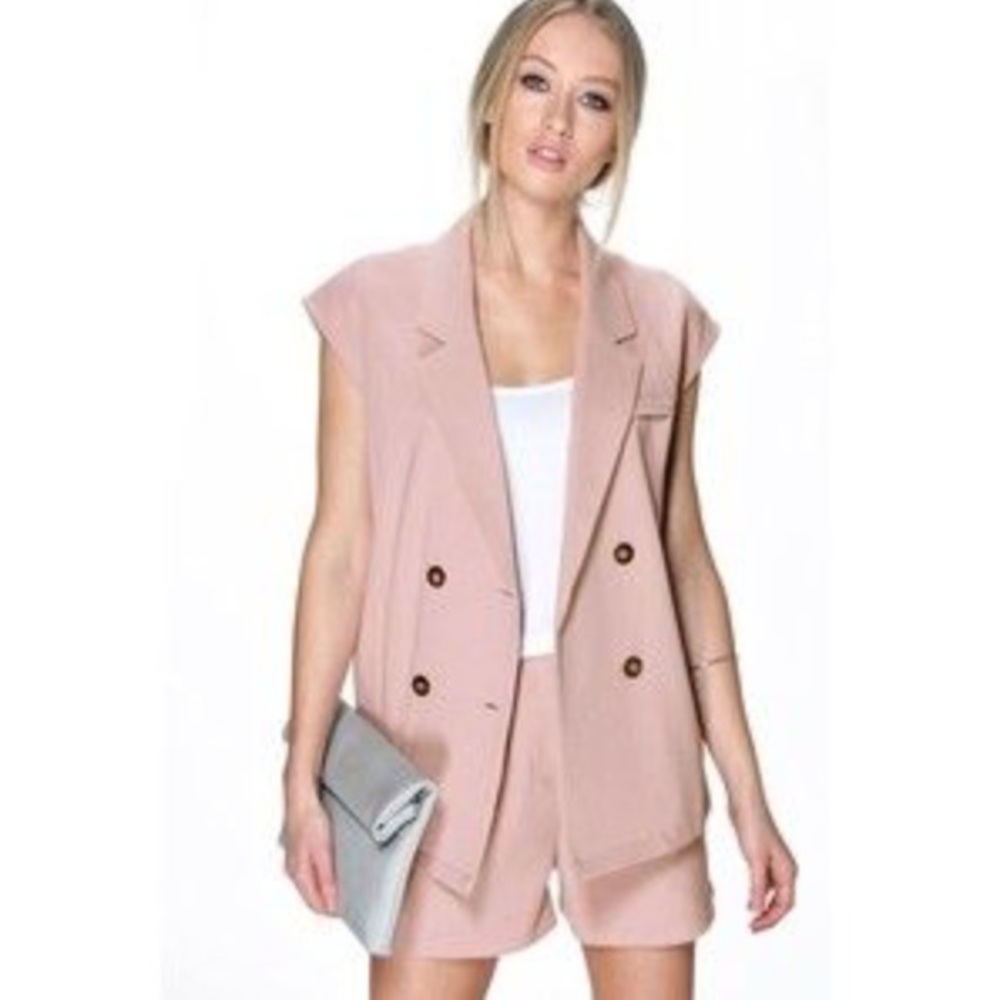 Tailored Two-Piece Double-breasted Short Set